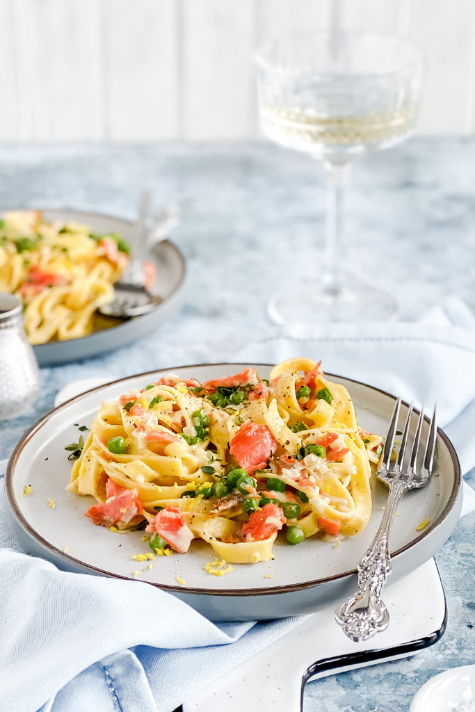 Smoked Salmon And Peas Pasta Fresh Food Bliss smoked-salmon-and-peas-pasta-fresh-food-bliss